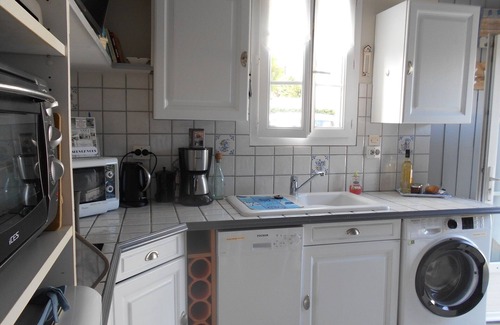Saint-Martin-de-Re House | Charming Ile de Re St Martin: Bikes, Kitchen & Beach Access