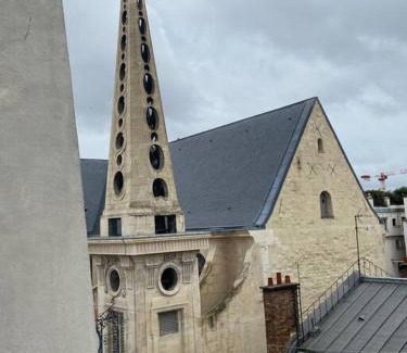 Les Iles Apartment | Discover Ile Saint Louis: A Hidden Gem in the City