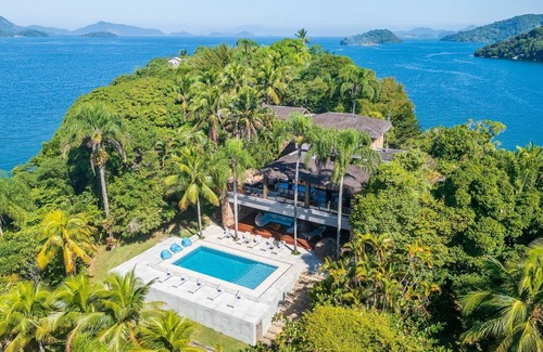 Angra dos Reis Villa | Discover Ilha do Japão: Private Island Escape in Angra dos Reis