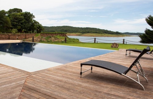 Agua Limpa House | Explore Ilha NO Lago DAS Brisas with Family-Friendly Amenities