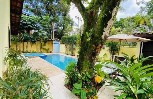 Centro Comercial House | ILHABEACH GUESTHOUSE: Ocean View with Pool & Hot Tub