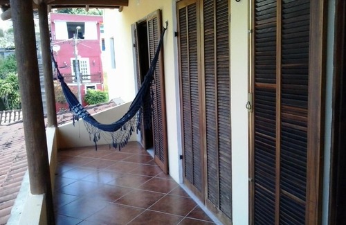 Barra Velha House | Ilhabela: Comfort with Ocean Views and Pet-Friendly Stay
