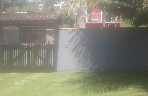 Barra Velha House | Ilhabela: Comfort with Ocean Views and Pet-Friendly Stay