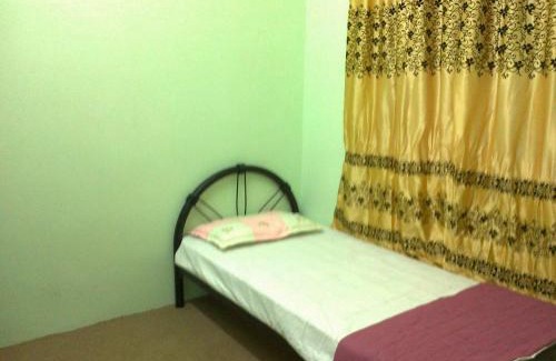 Kota Bharu House | Comfortable ILHAMVILLA GUEST HOUSE: Pet & Child Friendly Stay