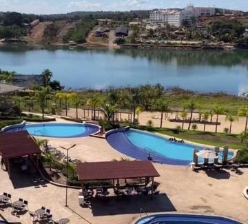 Caldas Novas Apartment | Experience Ilhas do Lago Eco Resort with Oceanfront Bliss