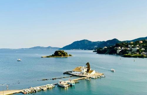Perama Apartment | Discover Ilianas R&F: Oceanfront Family Retreat Awaits
