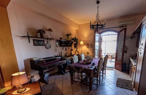 Fleri Villa | Rated 10/10: Family-Friendly Ilice Hotel with Kitchen
