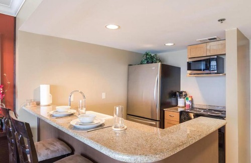 Waikiki House | Ilikai Apt 2106 - Studio with Ocean & Harbor Views