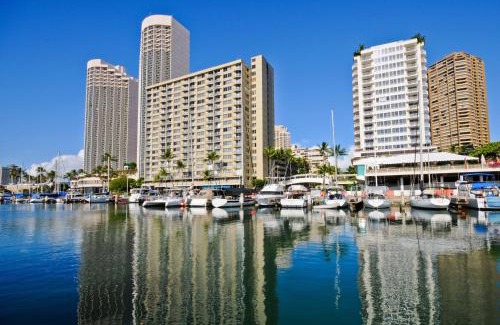 Waikiki Apartment | Experience Ilikai Marina 1893 - Guest Rated Perfectly!