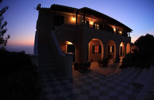 Antipata Apartment | Explore iliobasilema Studios & Apartments: Pet-Friendly Retreat