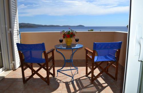 Monemvasia Apartment | Seaside Escape at iliopetro - Family-Friendly Oasis