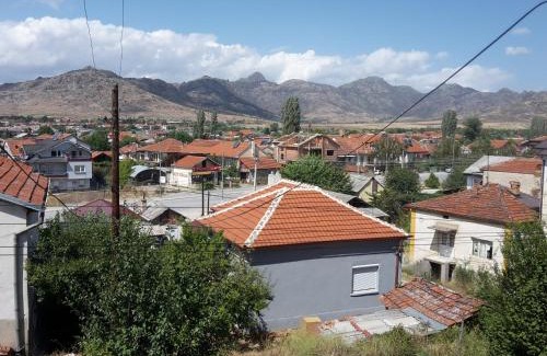 Prilep House | Comfortable Iliovski Inn: A Home Away from Home
