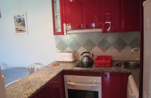 L'Estartit Apartment | Discover Illa Mar d'Or 7 - Family-Friendly Retreat in L'Estartit