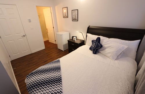 Cambridge Bay Bed & Breakfast | Illu B&B: Guest Rated 10/10 with Breakfast & Family Options