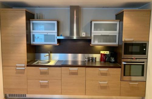Kalamaja Apartment | Ilmarine Apartment: Oceanfront Escape with Pool & Pet Friendly