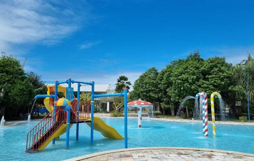Massagueira Apartment | Family-Friendly ILOA F Apartment with Pool & High Ratings