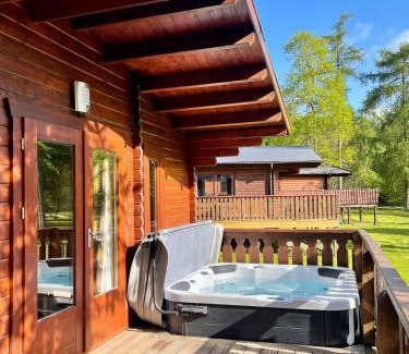 Louth House | Experience iLodge 73: Oceanfront Bliss with Spa & Pool
