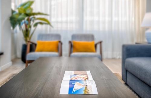 La Malagueta Apartment | Beautiful iloftmalaga Reding: Oceanfront Family Retreat