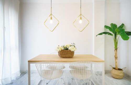 Plaza de Toros Vieja Apartment | Experience iloftmalaga Verdaguer: Child-Friendly Retreat