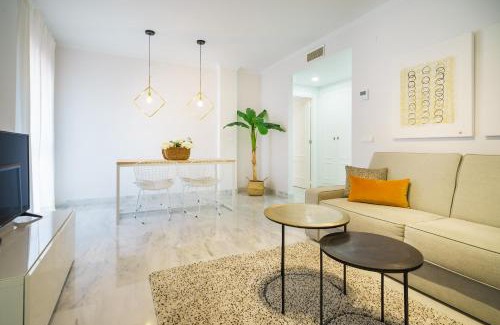 Plaza de Toros Vieja Apartment | Experience iloftmalaga Verdaguer: Child-Friendly Retreat