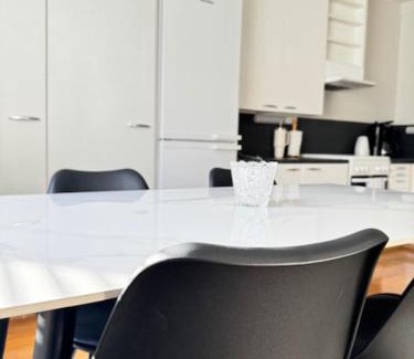 Kotka Apartment | Ilona Apartment: Family-Friendly Getaway in ESCAPE 2