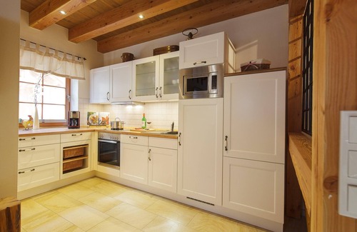Ilsenburg Ski Chalet | Relax at Ilse Chalet im Harz: Nature and Pet-Friendly Comfort