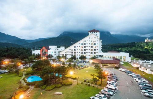 Toseong Resort | Relaxing Ilsung Resort Sulak: Enjoy Hot Tub Bliss