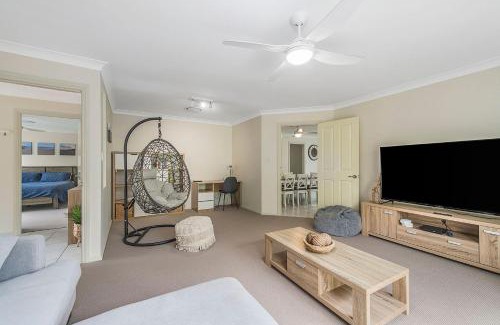 Dunbogan House | Family-Friendly Stay at Iluka Breeze Hotel Retreat