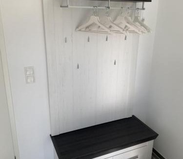 Lierschied Apartment | Highly Rated Im Blauen Ländchen - Pet and Child Friendly Stay