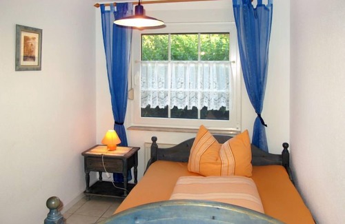 Waase Apartment | Cozy Oceanfront Retreat at im Dörp by Interhome