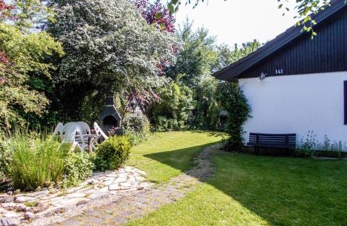 Herdwangen Schoenach Apartment | Nature's Retreat: Oceanfront Hotel with Pet-Friendly Perks