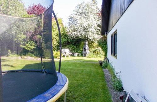 Herdwangen Schoenach Apartment | Nature's Retreat: Oceanfront Hotel with Pet-Friendly Perks