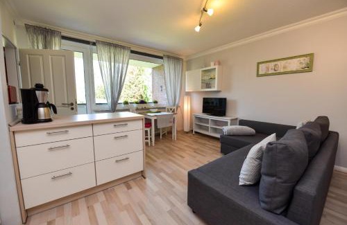Stickenbuttel Apartment | Discover Family-Friendly Comfort at Appartement IHvD1