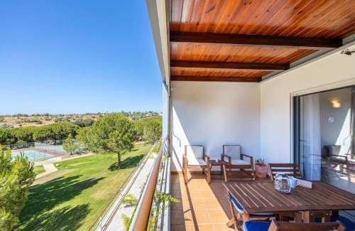 Telheiro Apartment | Relaxing Retreat at IM On Casa do Navegador - 4 Stars