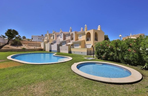 Atalaia House | IM On Casa Mar e SOL