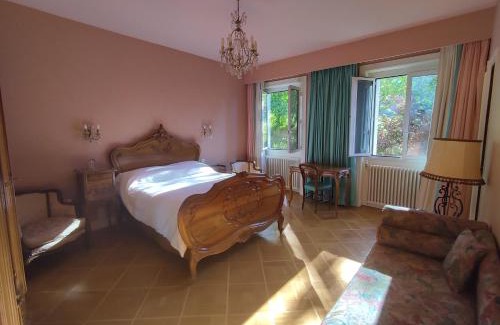 Dunieres Bed & Breakfast | Enjoy Family-Friendly Stays at ImaginaSoi with Hot Tub