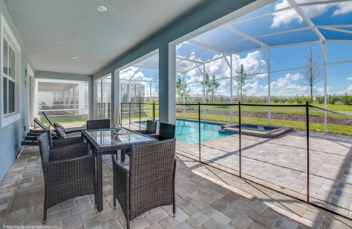 Davenport Villa | Discover Your Family Escape at Champions Gate Resort Villa