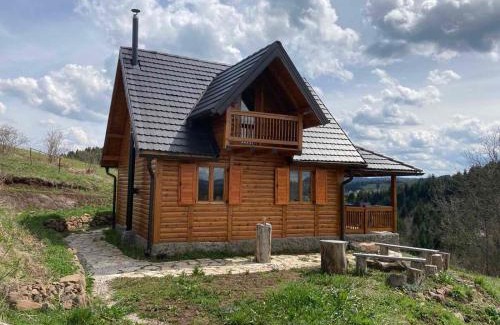 Zlatibor House | Imanje Mir: Guest Rated 10/10 - Pet & Child Friendly Stay