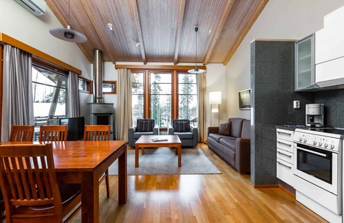 Imatra Cottage | Relax at Imatran Kylpylä Spa Apartments with Ocean Views