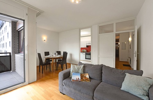 Locarno Apartment | Imbarcadero Apartment: Pet-Friendly Retreat in Locarno