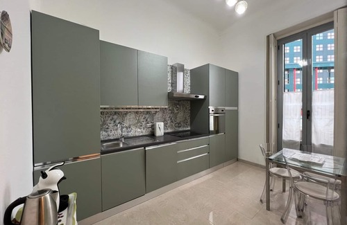 Magenta House | Explore IMHOME - Cadorna House with Spa & Breakfast Options