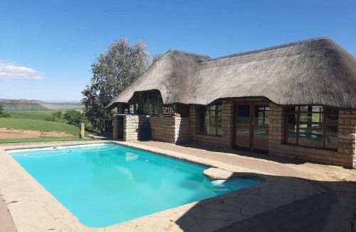 Ficksburg House | Discover Imla Guest Farm: Pet-Friendly Oasis with Pool