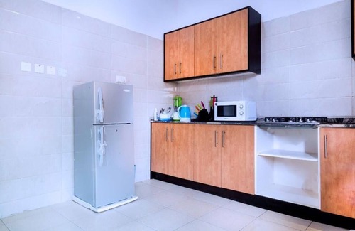 Ofin Apartment | Immaculate 2-Bed Apartment with Kitchen in Victoria Island