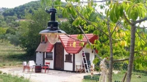 Skradin House | Immaculate 2-Bed Cottage Near Krka Waterfalls - Guest Rated 9.8