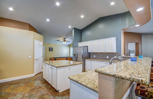 East Mesa House | Immaculate 4-Bedroom Rambler with Pool & Spa Amenities