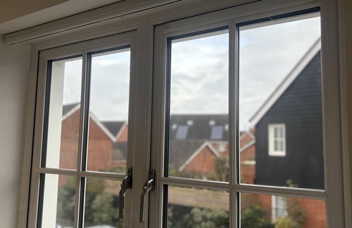 Horley House | Immaculate 4-Bed House in Horley with Family-Friendly Amenities