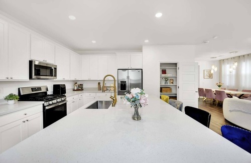 Enterprise House | Immaculate & Modern just 18 Minutes to Vegas Strip