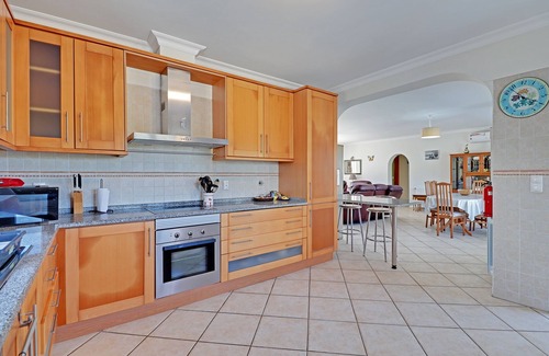 Aljezur House | Immaculate Three Bedroom Villa with Pool & Ocean View