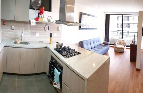 Caminos de San Lorenzo Apartment | Embrace Comfort in a Cozy Apartment for 4 with Garage