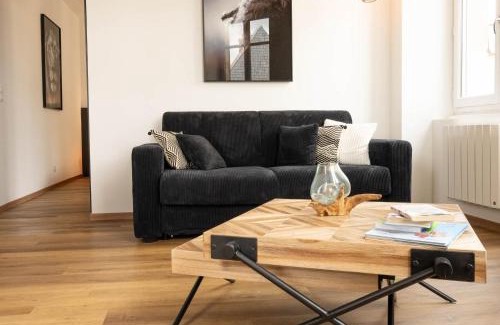 La Fleche Apartment | Immeuble H4 - Cozy Stay with Family-Friendly Amenities
